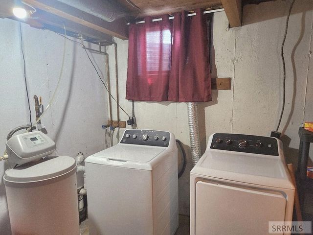 1472 Austin Avenue, Idaho Falls, ID 83404