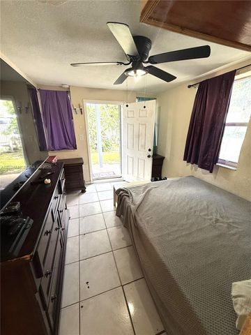 9615 NW 26th Ave, Miami, FL 33147