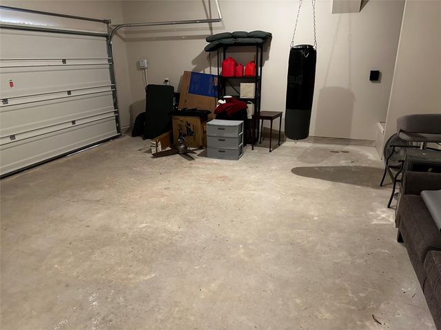 207 Enforcer LOOP, Jarrell, TX 76537