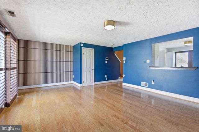 8 PRIMROSE COURT, Parkville, MD 21234