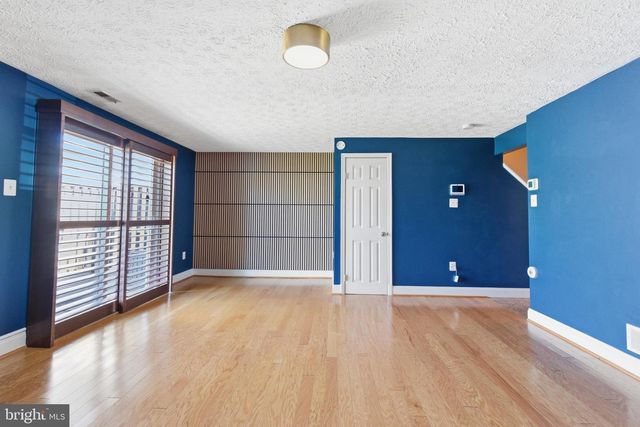 8 PRIMROSE COURT, Parkville, MD 21234