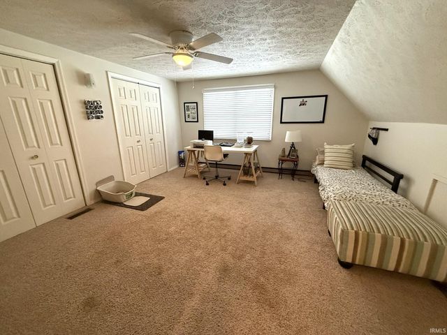 3997 E First Rd, Monticello, IN 47960