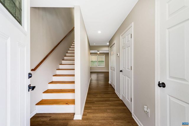 2511 CHESAPEAKE ST, Staunton, VA 24401