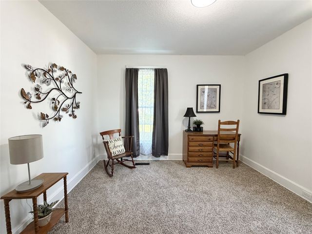 415 W 4th Street S, Newton, IA 50208