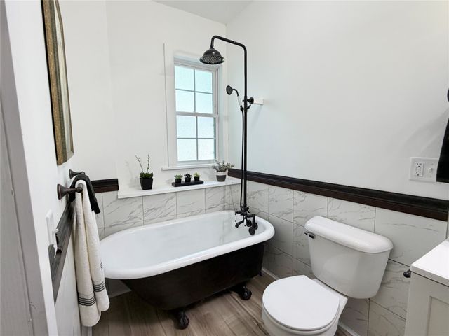 415 W 4th Street S, Newton, IA 50208