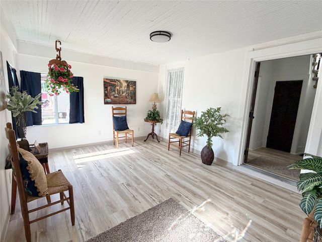 415 W 4th Street S, Newton, IA 50208