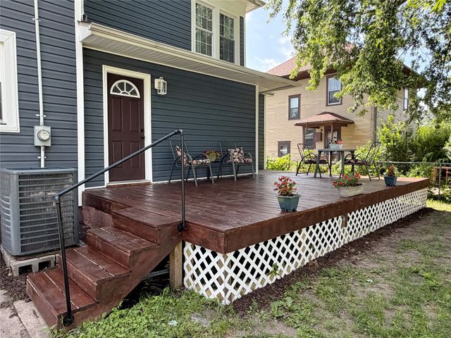 415 W 4th Street S, Newton, IA 50208