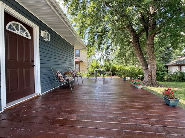 415 W 4th Street S, Newton, IA 50208