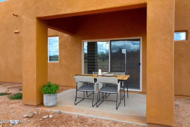 65 Avenida Pastor, Rio Rico, AZ 85648