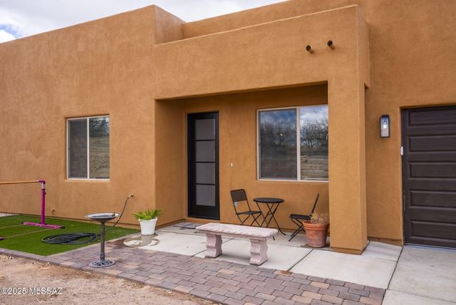 65 Avenida Pastor, Rio Rico, AZ 85648