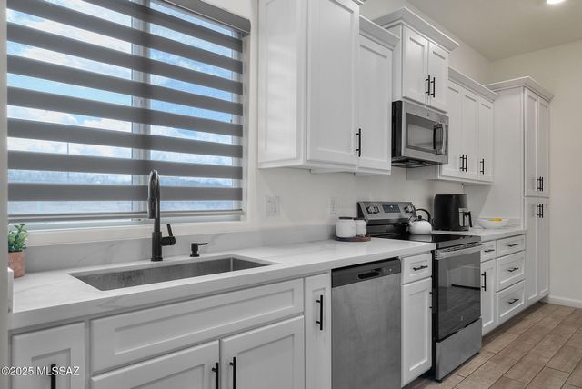 65 Avenida Pastor, Rio Rico, AZ 85648