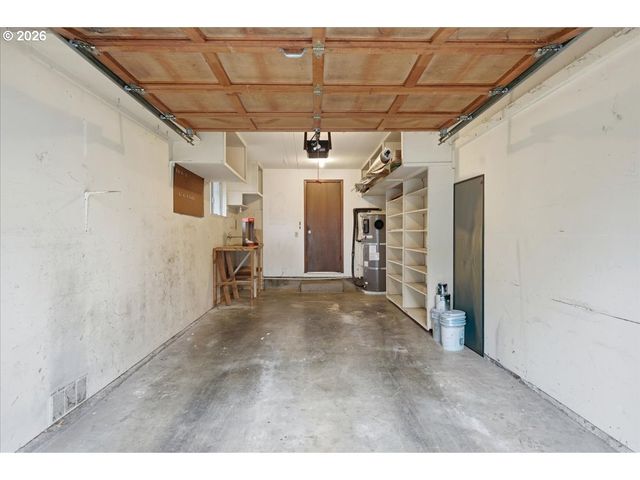 12140 Sw CAMDEN Ln, Beaverton, OR 97008