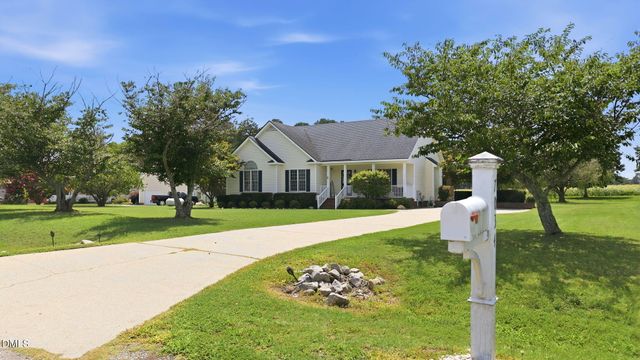 7034 Landrush Road, Sims, NC 27880