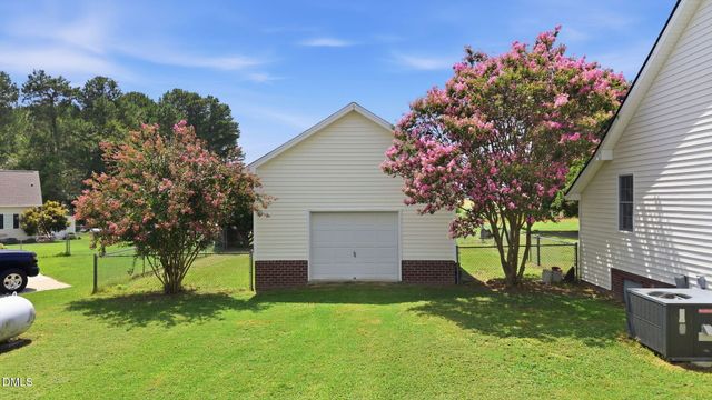 7034 Landrush Road, Sims, NC 27880