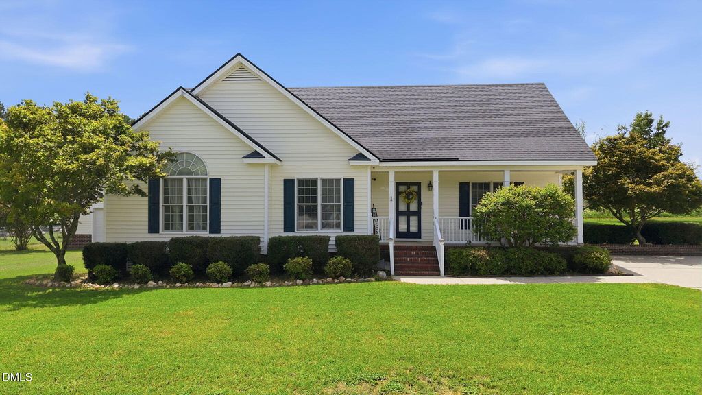 7034 Landrush Road, Sims, NC 27880