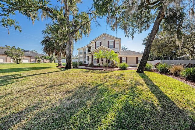 8805 CROSS LANDING LANE, Riverview, FL 33578