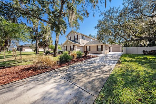 8805 CROSS LANDING LANE, Riverview, FL 33578
