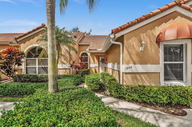 1904 Rosewood Way, Palm Beach Gardens, FL 33418