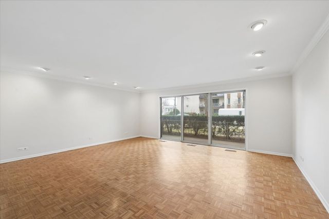 411 Ashland Avenue 1A, River Forest, IL 60305