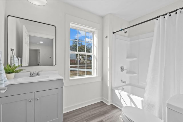 290 Caulder Circle, Spartanburg, SC 29306