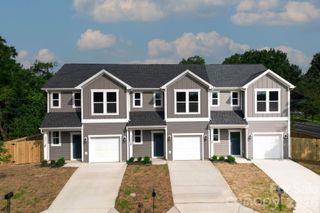 3304 Meredith Avenue, Charlotte, NC 28208