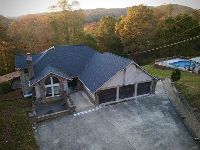 1100 Coldiron Heights, Harlan, KY 40831