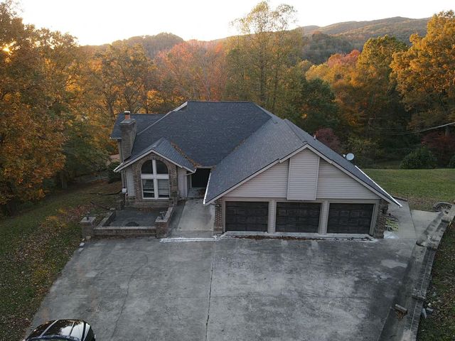 1100 Coldiron Heights, Harlan, KY 40831