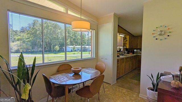 132 Robin Hood Road NE, Rome, GA 30161