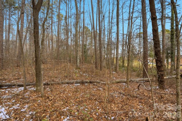 00 W Border Street, Dallas, NC 28034