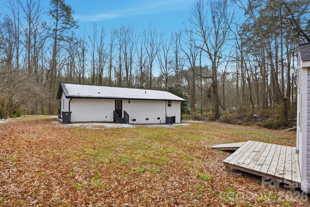 00 W Border Street, Dallas, NC 28034