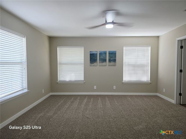 124 Creekview Drive, Canyon Lake, TX 78133