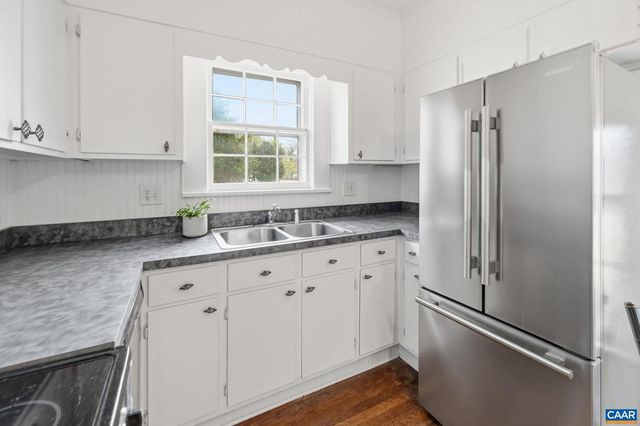 204 HOLLADAY AVE, Gordonsville, VA 22942