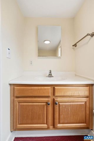 204 HOLLADAY AVE, Gordonsville, VA 22942