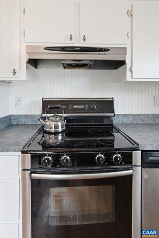 204 HOLLADAY AVE, Gordonsville, VA 22942