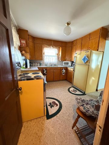 721 7th Street, Walnut Grove, MN 56180