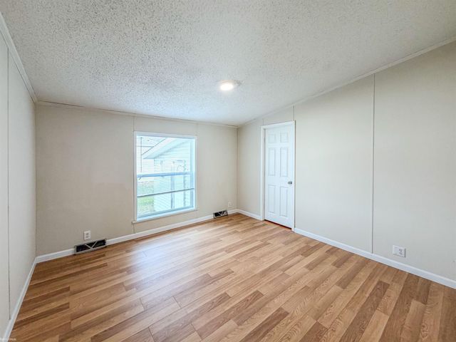 43705 Medea Drive, Clinton Twp, MI 48036