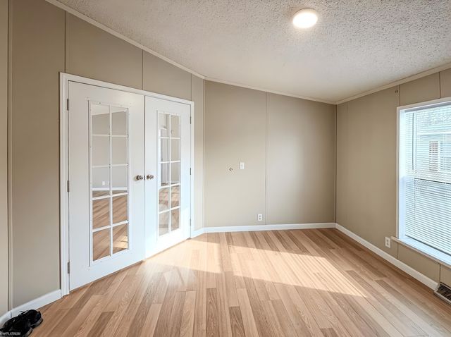 43705 Medea Drive, Clinton Twp, MI 48036