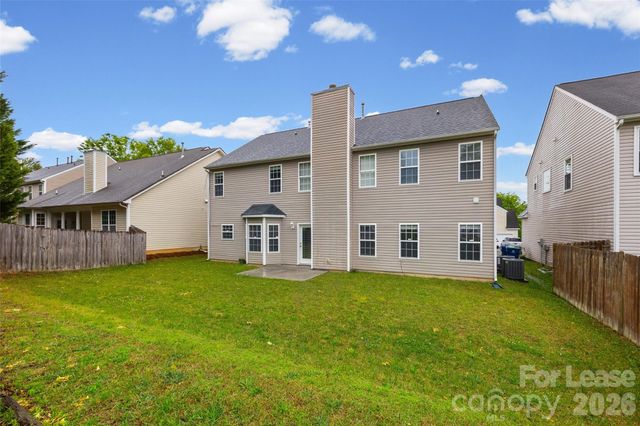 2704 Piersland Drive, Matthews, NC 28104