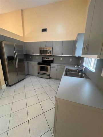 520 NW 206th Avenue, Pembroke Pines, FL 33029