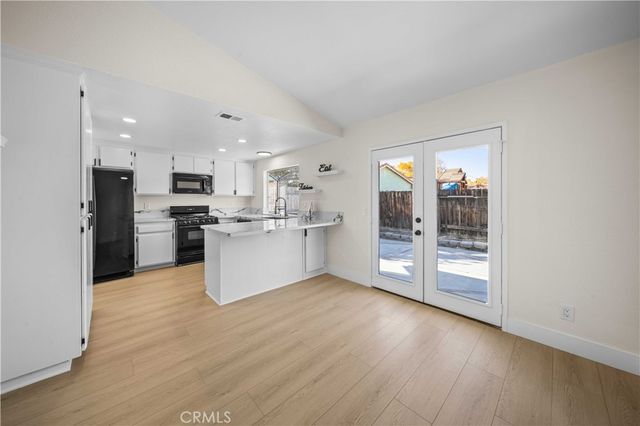 43909 Estrella, Lancaster, CA 93535