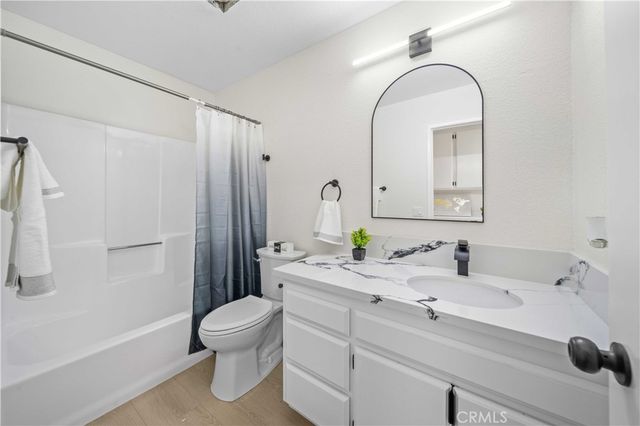 43909 Estrella, Lancaster, CA 93535