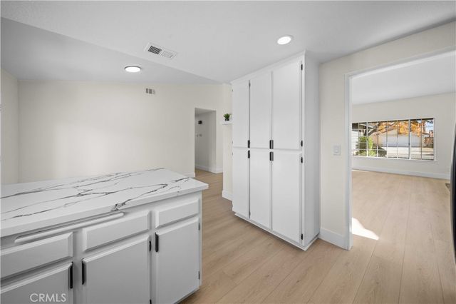 43909 Estrella, Lancaster, CA 93535