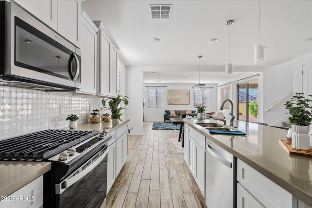 9531 E RIPPLE Drive, Mesa, AZ 85212