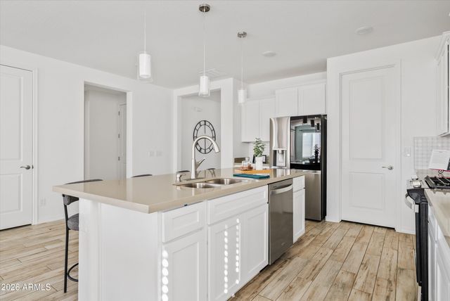 9531 E RIPPLE Drive, Mesa, AZ 85212