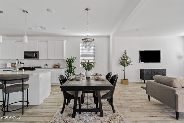 9531 E RIPPLE Drive, Mesa, AZ 85212