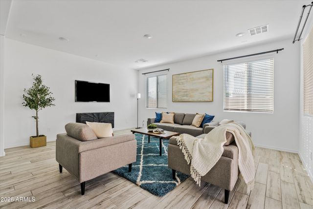 9531 E RIPPLE Drive, Mesa, AZ 85212