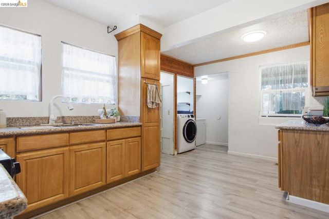 4315 Nevin Ave, Richmond, CA 94805