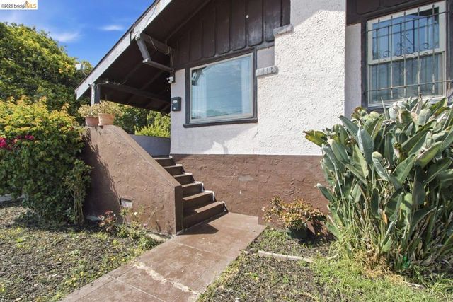 4315 Nevin Ave, Richmond, CA 94805