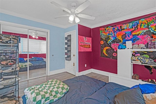 131 SE 11th St, Deerfield Beach, FL 33441