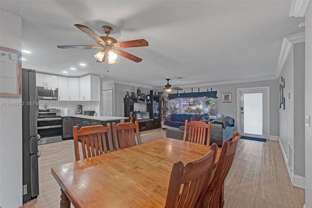 131 SE 11th St, Deerfield Beach, FL 33441